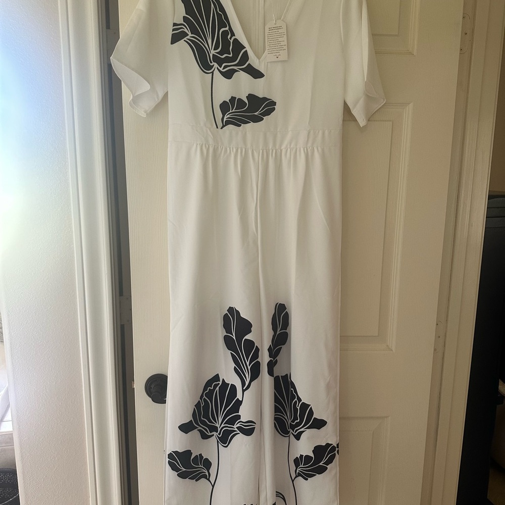 Elegant White and Black Floral Jumpsuit